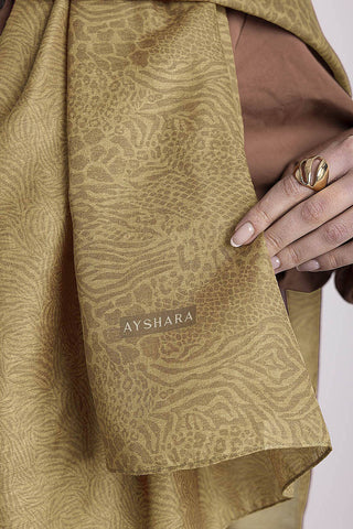 Vaha Safari Desenli Çift Taraflı Şal - Hardal | Ayshara - Görsel 5