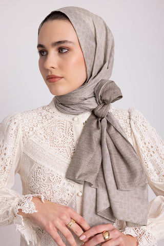 Katre-i Zerâfet Monogram Düz Desenli Çift Taraflı Şal - Krem Bej | Ayshara - Görsel 2